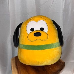 14” Pluto Squishmallow